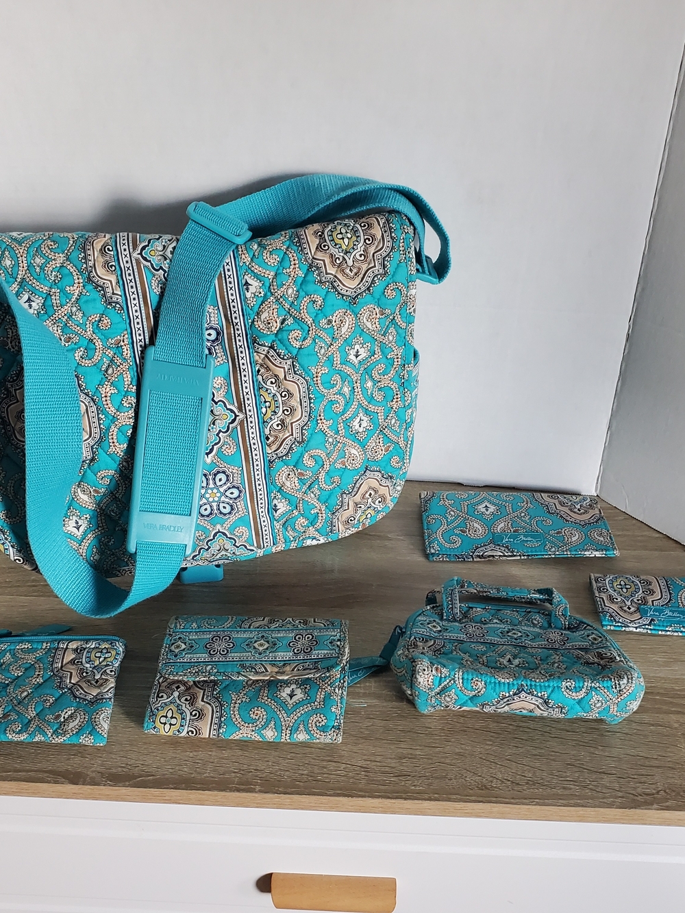 Vera Bradley Totally Turquoise Messenger Bag with Matching Accessories